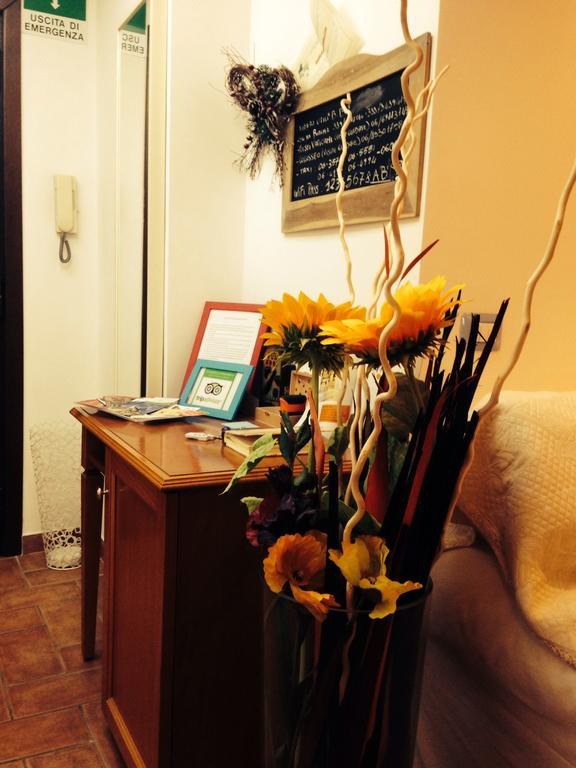 Casa Degli Ubaldi Bed & Breakfast Rome Exterior photo